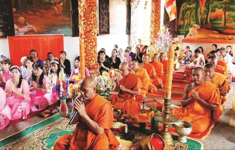 Cách thức tham dự lễ hội dâng y Kathina