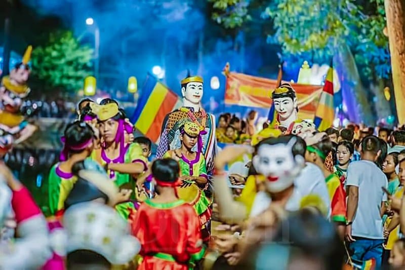 Lễ hội Ok Om Bok không chỉ là một nét văn hóa vô cùng độc đáo