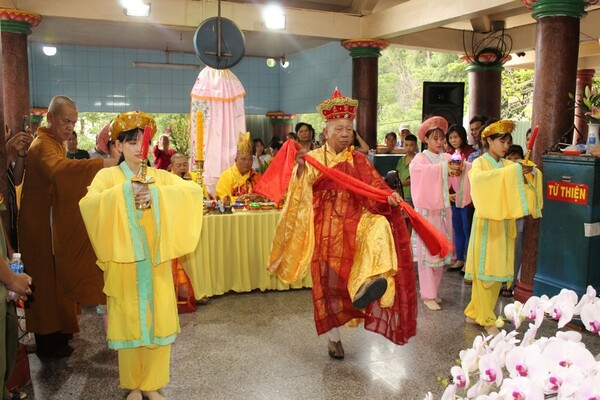 Lễ khoa Trình Thập Cúng