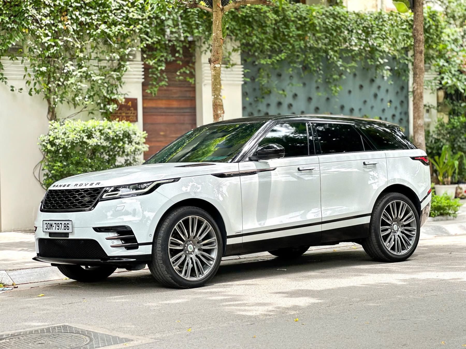 [Rẻ Nhất] Cho thuê xe 7 chỗ chạy cho sự kiện tại Cần Thơ 