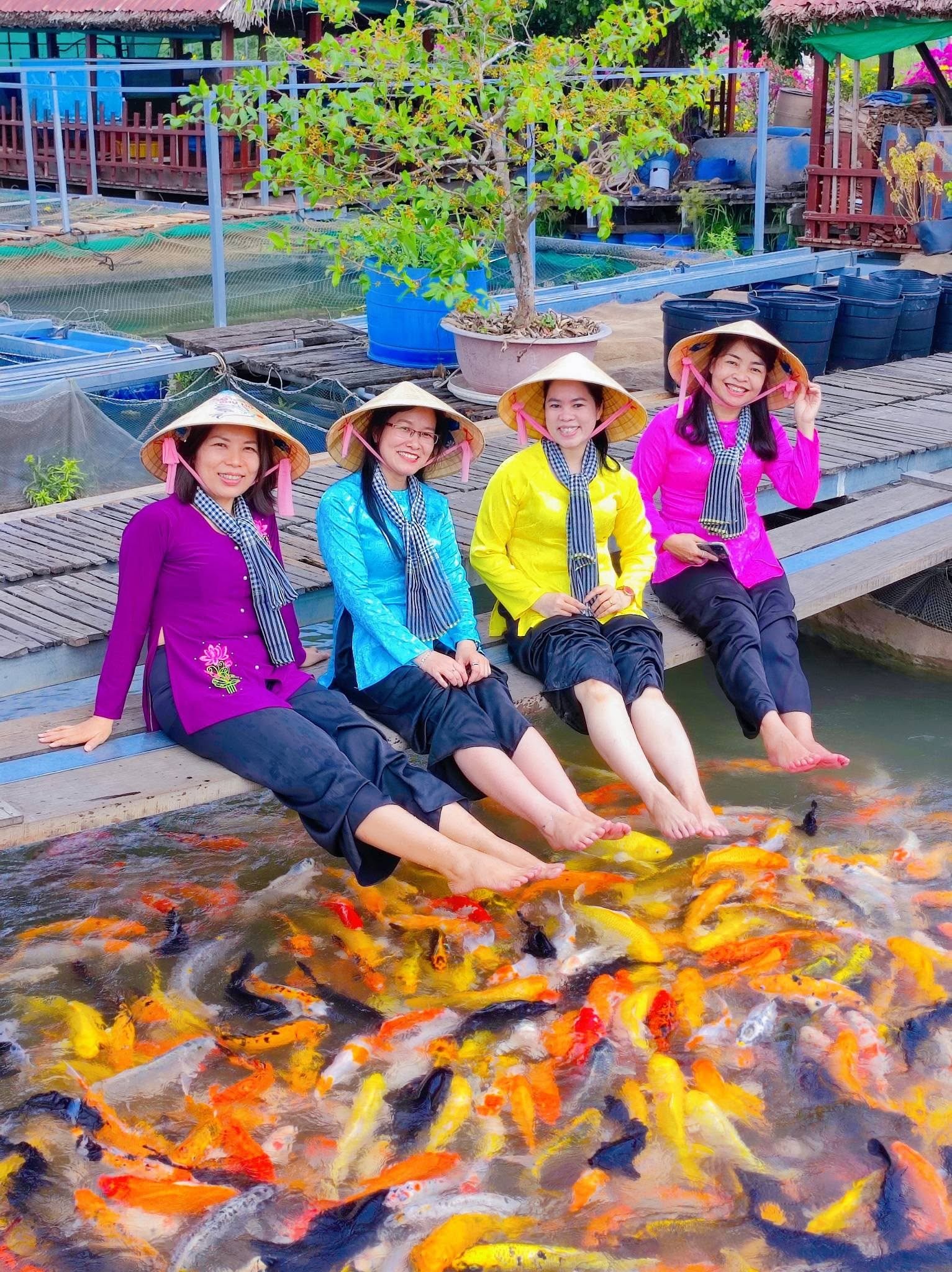 Du lịch Cần Thơ 2 ngày 1 đêm: Địa chỉ thuê xe giá rẻ 