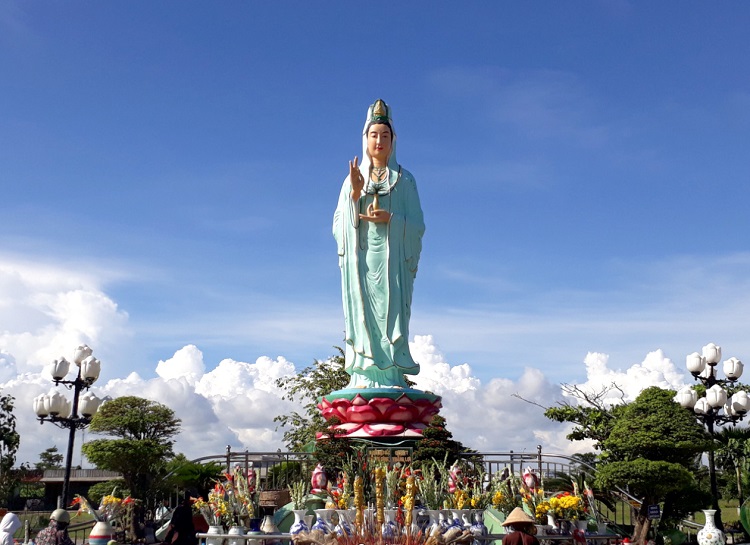 Giá thuê xe 7 chỗ✅ Hậu Giang đi Mẹ Nam Hải✅ Bạc Liêu - Nguyễn Duy Travel