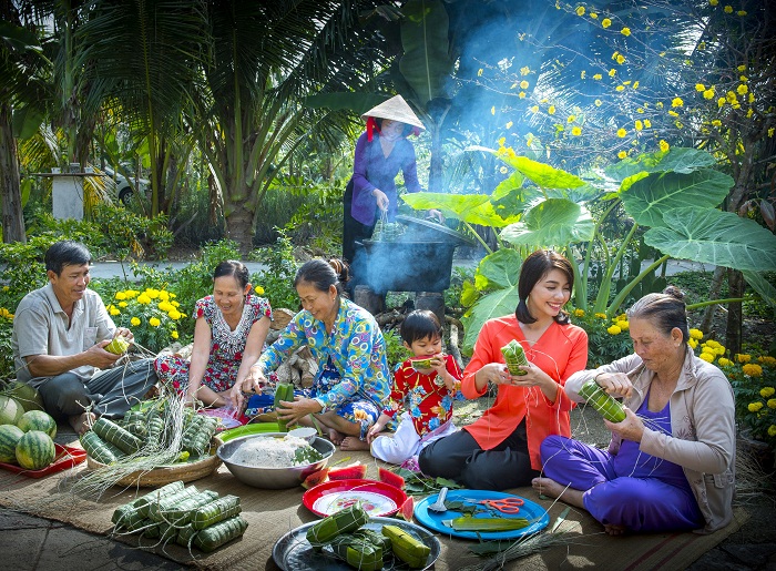 Thuê xe 16 chỗ đưa đón sân bay Cần Thơ đi Miền Tây giá rẻ
